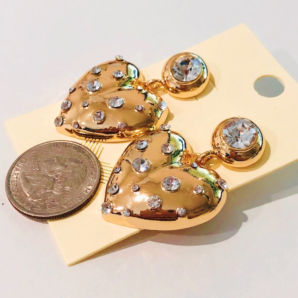 NEW Gold Giant Heart Rhinestone Dangle Earrings - Picture 5 of 5